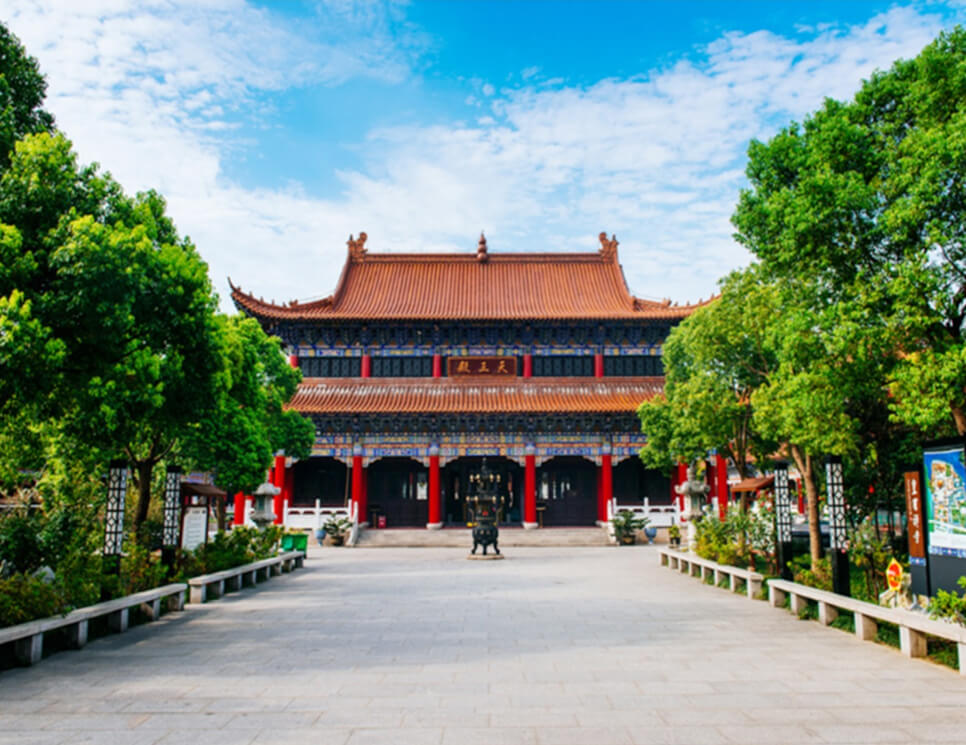 Huangluo-Temple-in-Suzhou